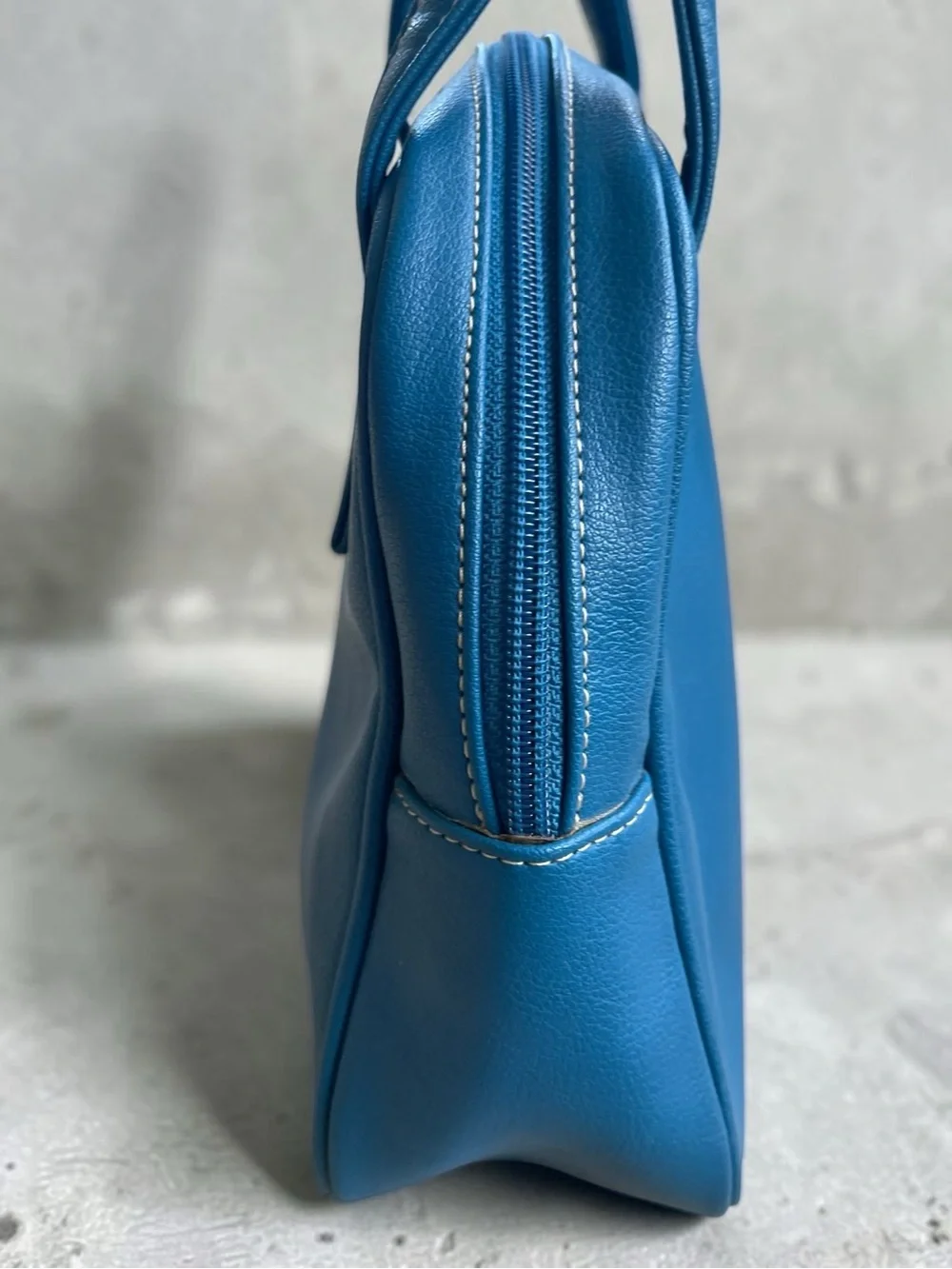 Vintage GUESS Royal Blue Dome Satchel Top Handle Y2K Handbag